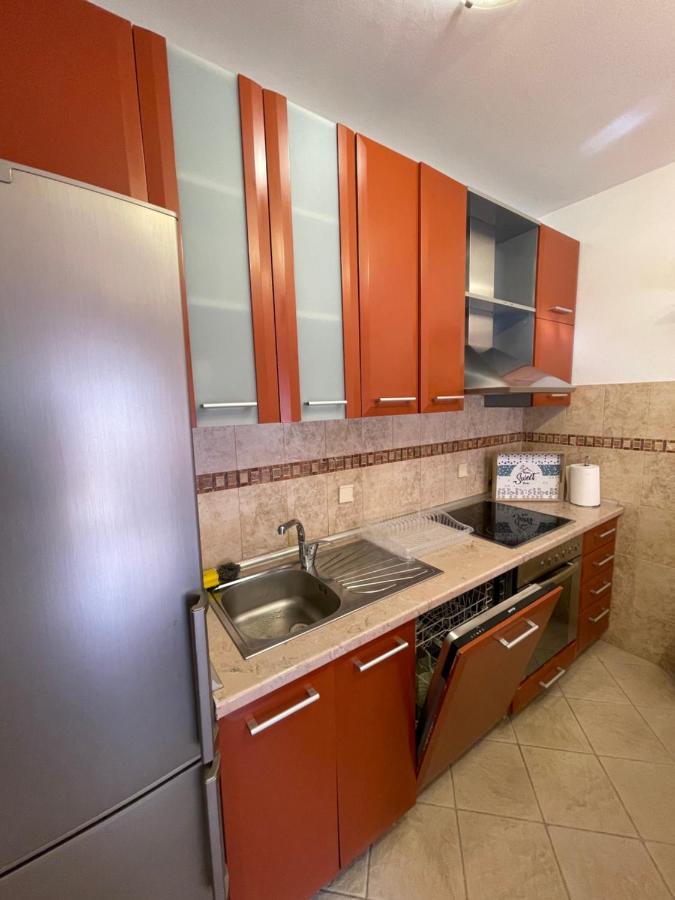 Aquarium Apartment Kotor Exterior photo